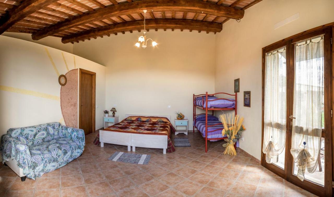Agriturismo Il Canterino Guardistallo Esterno foto